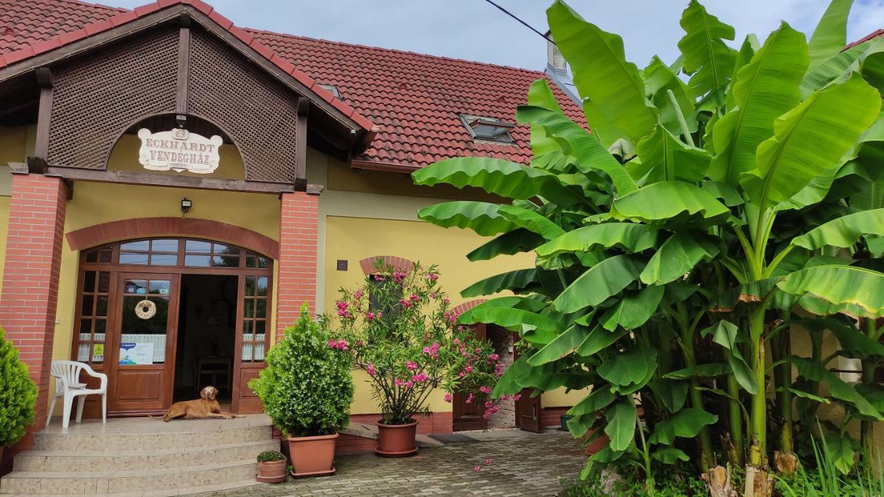 Eckhardt Vendégház Villány Esterno foto